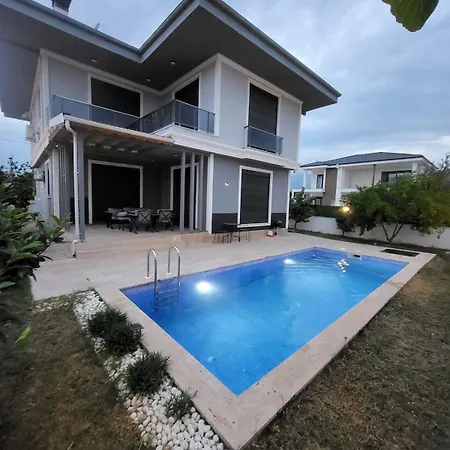 Mustakil Havuzlu - Private Space Pool Dosemealti